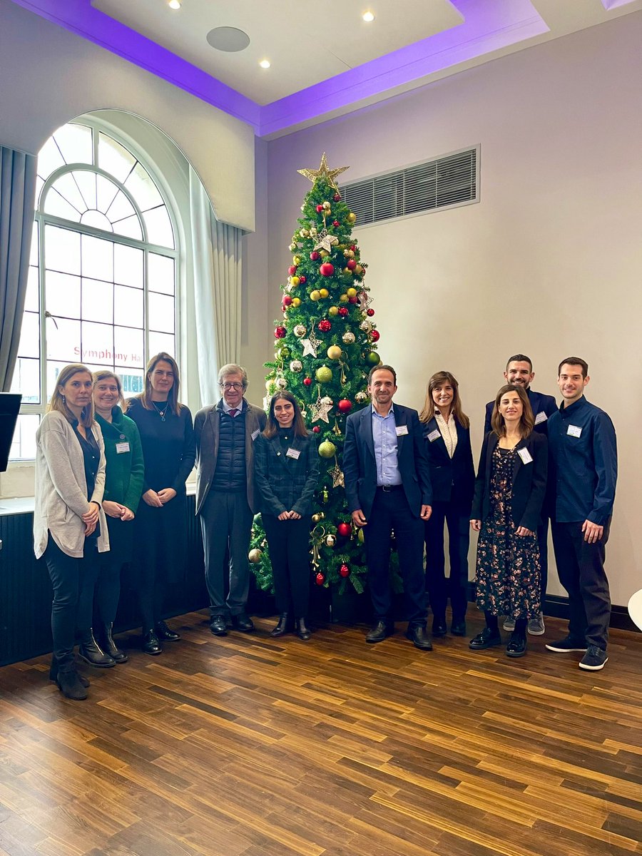 ComunidadCeru's tweet photo. We are very happy about how the Cancer Research Symposium went last saturday in Birmingham! Excellent presentations and a great opportunity to network. Congratulations to Rebeca Correa for winning the best talk &amp; to all the outstanding speakers for an educational and fun day🤩 https://t.co/0wTFps93E6
