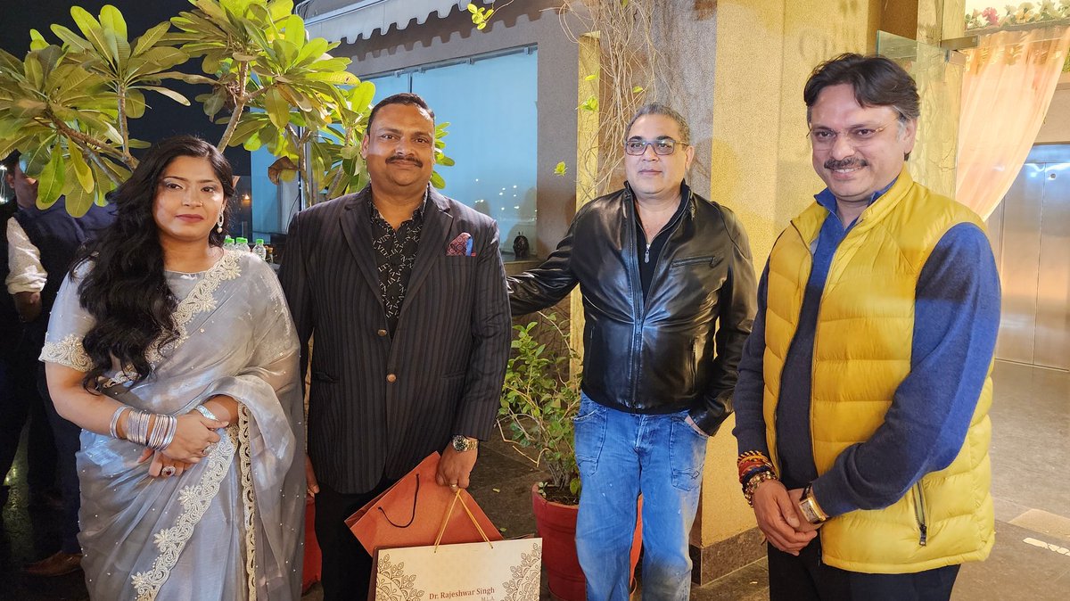 RajeshwarS73's tweet photo. I wish my friend Imran &amp; Saba a very happy 6th marriage anniversary. I pray to God that the warmth of your relationship continue to grow each day of your life.
Wish you both a lifelong togetherness.

Greetings to @azhar_tg for putting up a soulful performance. https://t.co/LoeXAYKEvi