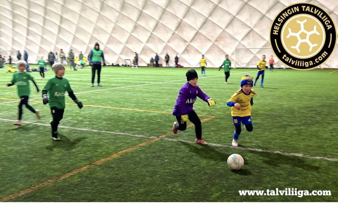 Talviliigan kahdeksas peliviikonloppu 3-4.12 🔥⚽️

Pelasimme Jätkäsaaren, Käpylän (📸), Pihlajamäen ja Myllypuron hallien lisäksi Oulunkylän stadionin tekonurmella 👍

Ohjelma ja tulospalvelu : talviliiga.com 

#jalkapallo #junnufutis #talvisarja