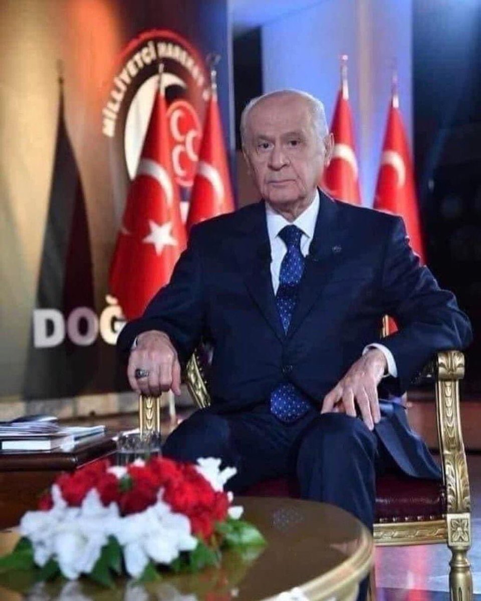 Kemalsahin_55's tweet photo. Teslim olmuş, pes etmiş, vazgeçmiş ve boyun bükmüş her idrak çözülmeye ve çökmeye mahkumdur. 

Liderimiz Dr. Devlet Bahçeli

(@dbdevletbahceli) https://t.co/hdF1nImmEs