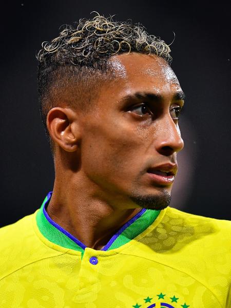 ECRestinga's tweet image. Boa sorte à seleção! Mas especialmente ao atacante Raphinha. Que como o Esporte Clube Restinga, também nasceu no bairro Restinga, de Porto Alegre/RS! 🤩🇧🇷

Voa moleque! A Restinga está em festa! Você é o cara! 🦁💙🤍