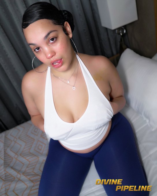 Always a classy look with @gemthejewels here on DIVINE PIPELINE   ▶️ https://t.co/AVKJ9pi3tA 📸 @TheArtemiXXX2<a class="tags" href="/tag/gemthejewels">@gemthejewels</a><a href="/tag/mvsales"class="tags"><span>#mvsales</span></a>