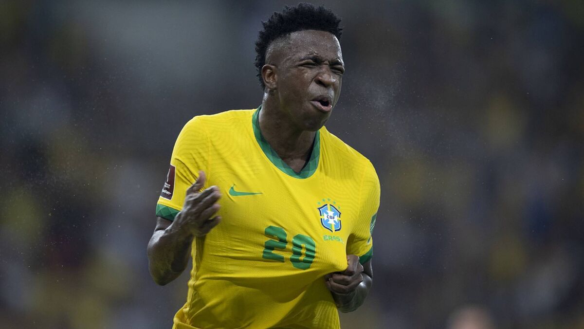 mbertoncello_'s tweet photo. Vini Júnior pela Seleção Brasileira:

• 19 jogos
• 2 gols
• 1 assistências

Brasil 1x0 Coreia do Sul

🇧🇷⚽

#FIFAWorldCup https://t.co/D6p5Alksad