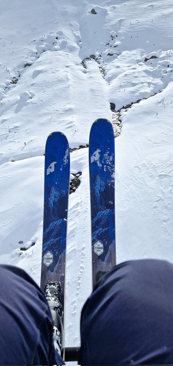kas_ski's tweet photo. Ot poniedziałek na nartach 😃😎😍
#jestcudnie #kaunertal #gletscher #austria #tourtheski #feelaustria #realaustria #relax #śnieg #narty #weloveit #nordica #visitaustria #visittirol #tyrol https://t.co/ovJjGBnNLB