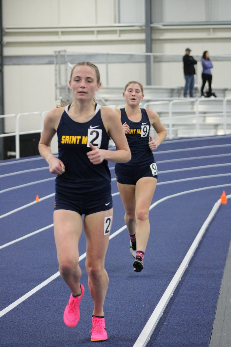6 NQ's for the Women this weekend!

Alyssa Armendariz- 1k - 2:59.15 and 5k 17:31
 
Carlie Gregg - 1k - 3:00.98 (first Individual Qualifying standard)

Reagan Hiebert - 5k-18:20.82  (first Individual Indoor Qualifying standard)

Riley Hiebert - 1k - 3:01.54 and 5k 17:43.00