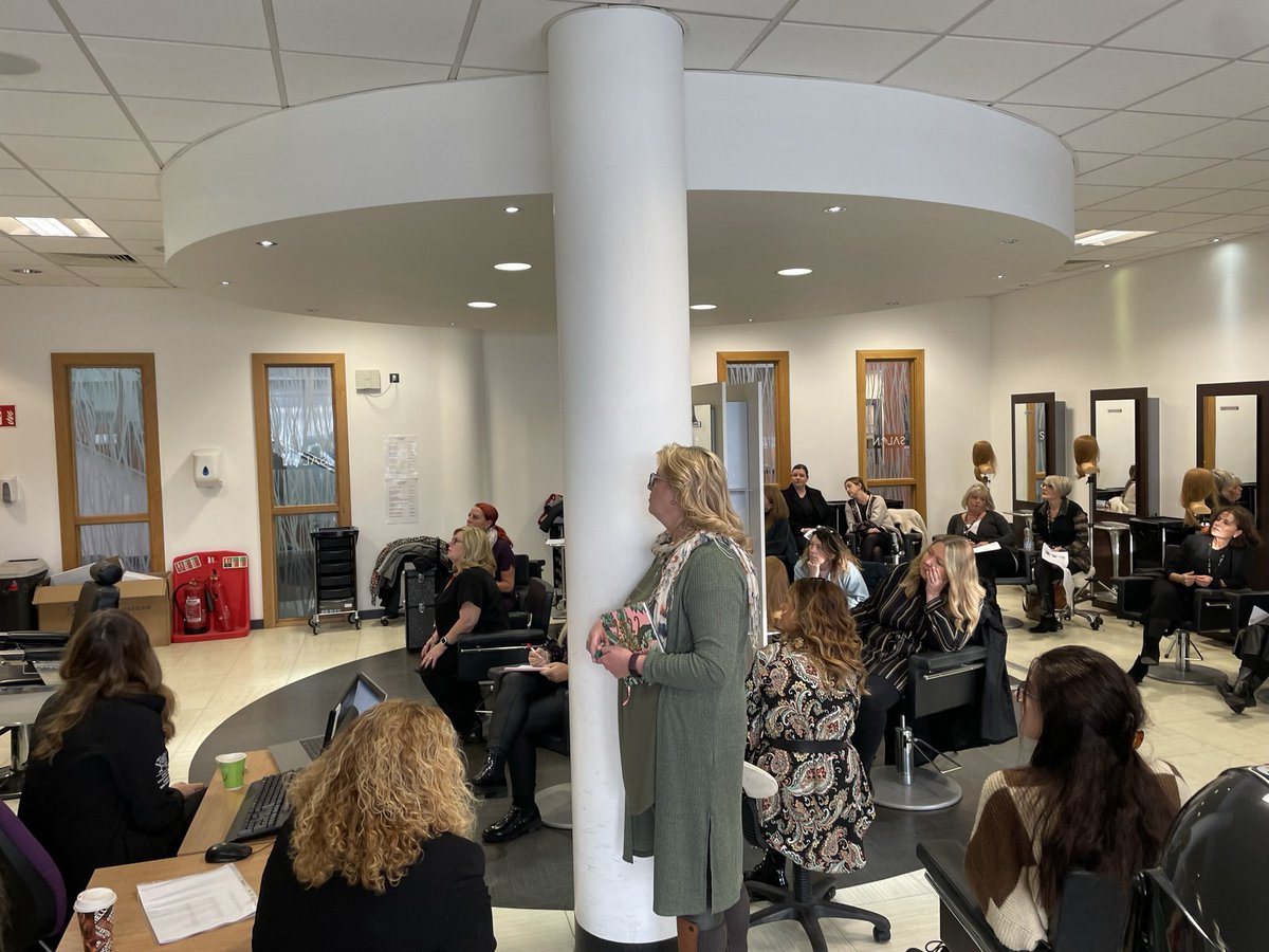 MWattsBIS's tweet photo. ✂️A quality @ISEinWales CPD day for our #hairdressing tutors @ColegyCymoedd on Friday! Fantastic to see so many there 👍🏻 #skills registrations are still open, closing 12pm on the 06/12/22. Get involved NOW 👇🏻
https://t.co/SOivexEdOK
#skillingiswinning #loveskills https://t.co/CxRI5aG5se