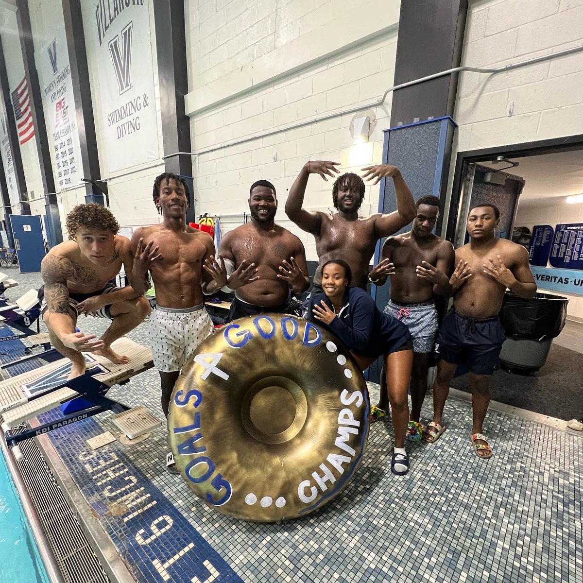 nova_unitas's tweet photo. First ever Inner-tube Waterpolo tournament was held yesterday to raise money for @VillanovaLeVeL! Congrats to @thethirteenp on winning the tournament 🤽‍♂️ 
Thank you to all the teams that participated and donated money to a great cause. 
💙🤍💙🤍 https://t.co/4HKLLuZSA3
