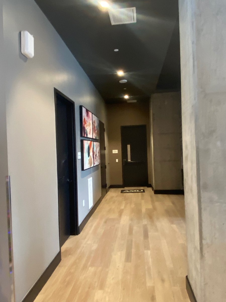 PRC_PrepRite's tweet photo. Interior hallways and common areas are our specialty. Call @PRC_PrepRite today and experience the PRC difference. Now is the perfect time to complete all those interior projects.#PrepRite #preprite303 #prepritecoatings #interior #painting #paint #painters #contractor #prep #prime https://t.co/y7L0Jp6uDM