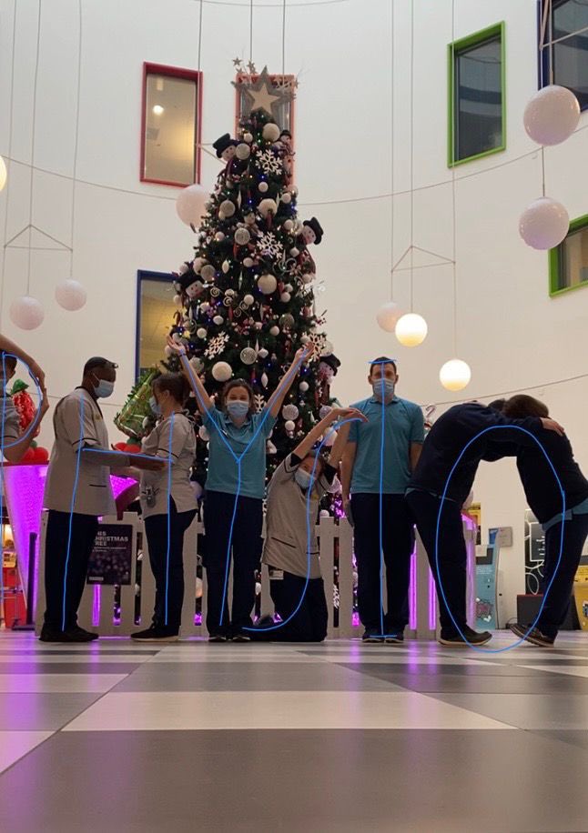 nhsggcrhcphysio's tweet image. Day 5 #activeadvent 🎄 This is a busy time of year, remember to relax and breathe 🌬 Join our PHYSIO team in some yoga! Tag us in your creative poses 🧘🏼‍♀️ #yoga #keepactive @RHCGlasgow @GCUPhysio