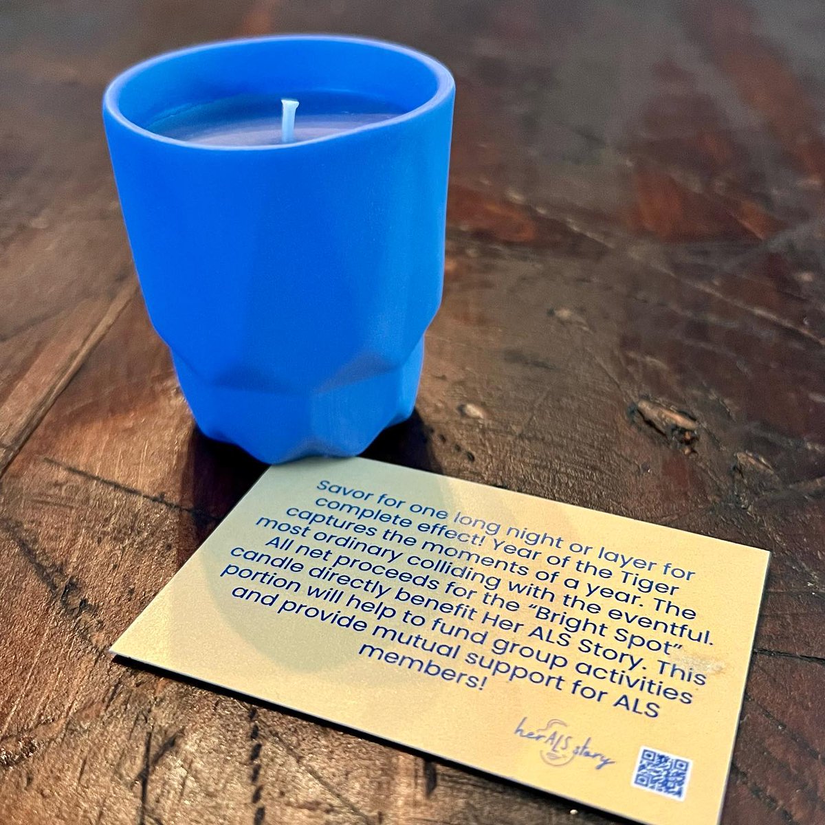 HerALSStory's tweet photo. Her ALS Story x @joyastudio making the season extra hygge 💙💙 

https://t.co/S9jIsdnkQ1

#candles #heralsstory #als #mnd #endals #joya #joyacandle #brooklyn #hygge #holidaygifts https://t.co/7BgspLnxQ0