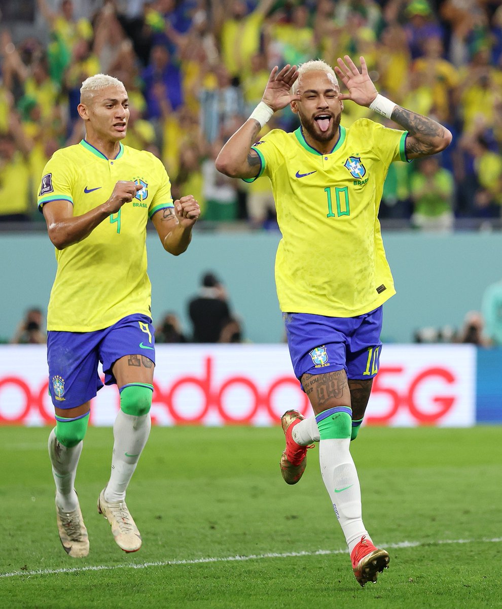 fifaworldcup_pt's tweet photo. 🖐️😛🤚 https://t.co/irFvuTBBoy