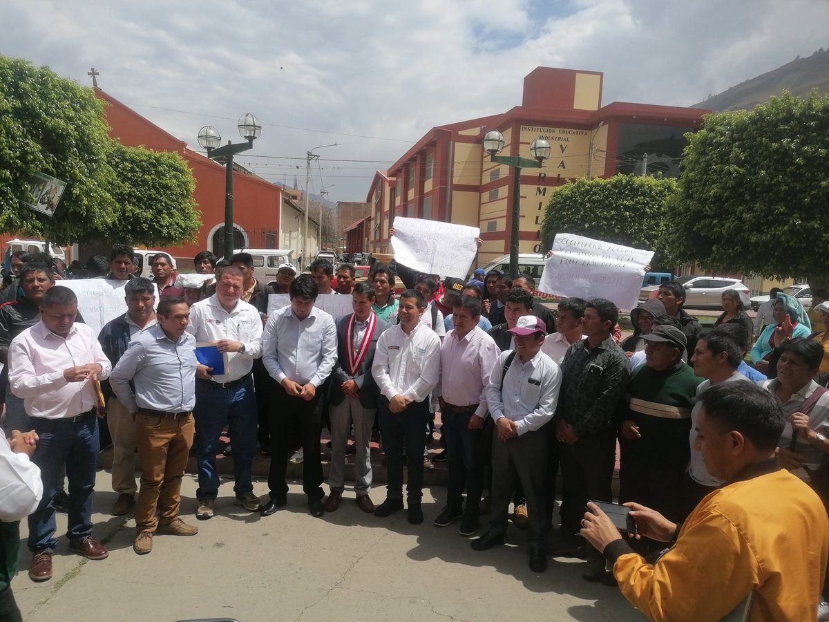 OSFEDI1's tweet image. ☑️Histórico. Consejo Regional aprobó la transferencia 
de S/15 millones a Agroideas para planes de negocio en la región #Huánuco. 
Dentro de los alcances del Art 72 de la Ley de Presupuesto Anual 2022
 en beneficio de los pequeños y medianos agricultores asociados de esta región