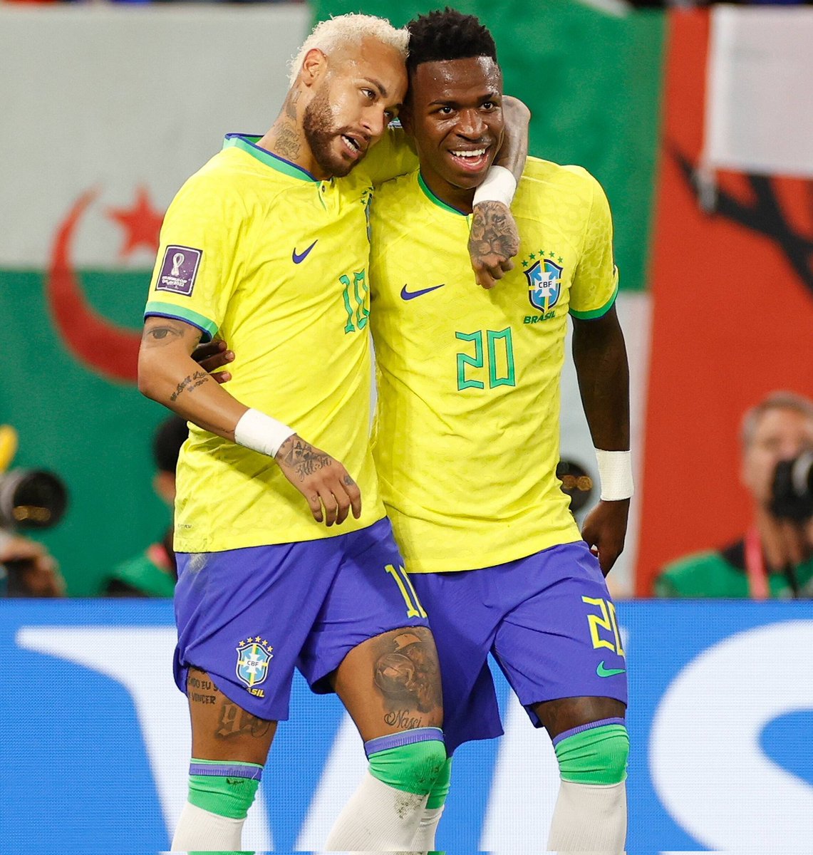 PulseSportsNG's tweet photo. 🇧🇷 "Neymar and Vini" the present &amp; future of Brazil https://t.co/JRsCpqWdHi