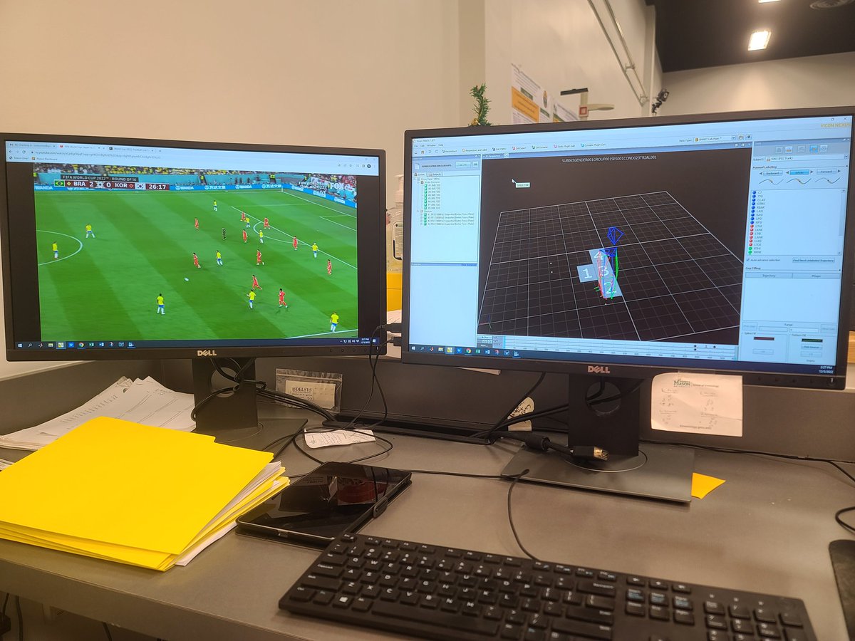 When lab time and the world cup match overlaps. #biomech #jumpmechanics #dissertation #PhD #phdlife <a href="/SMARTLabGMU/">SMART Lab</a>