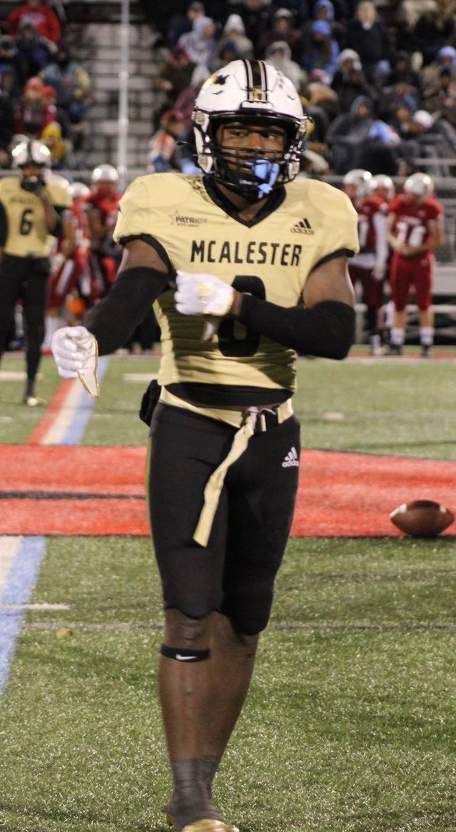 <a href="/DeionSanders/">COACH PRIME</a> hudl.com/v/2JsxnB
<a href="/chazbradley8/">chaz bradley</a> finished season with 8 INTERCEPTIONS! 
#primetime #nostars #ballhawk @BigMacBuffaloes <a href="/fmazey/">Forrest Mazey</a>