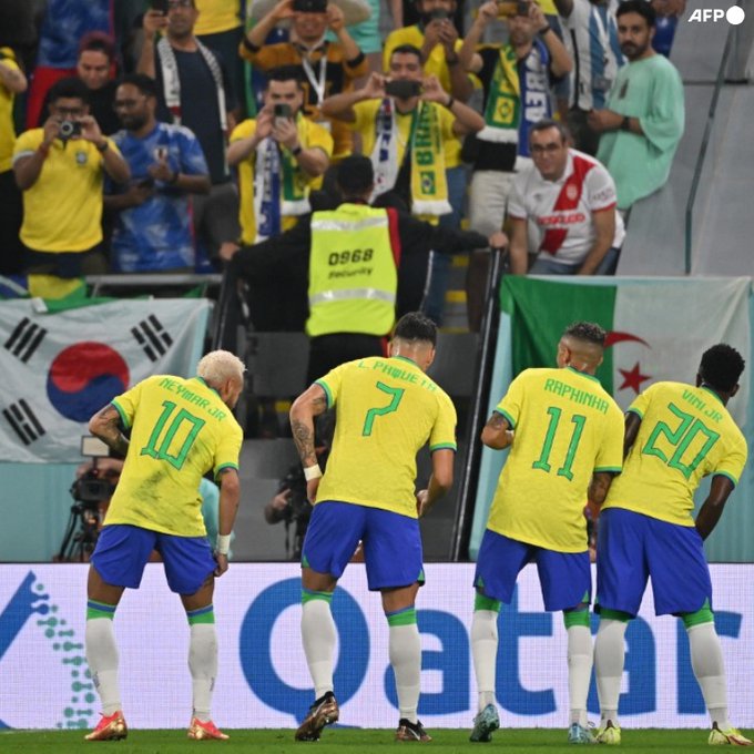 BRASIL 4 COREA DEL SUR 1  - Mundial 2022 - Octavos de Final - Resumen - Video FjPRGyKWAAAx7je?format=jpg&name=small