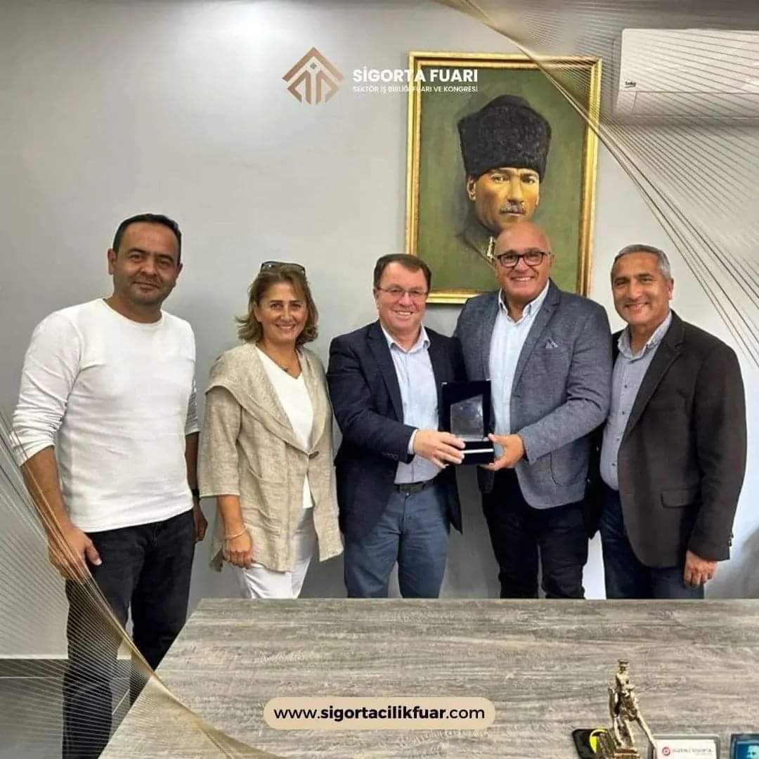 3-5 Mart 2022 tarihinde gerçekleştirilen I. Sigorta Fuarına destek veren Sigorta Medya ailesine, nazik ziyaretleri için Filiz ve Can kantar çiftine çok  teşekkür ederim.

#hepimizaynitakimdayiz #sigortacilikfuari  #sigortaekrani #sigortagundem #sigortacigazetesi #sigortamedya