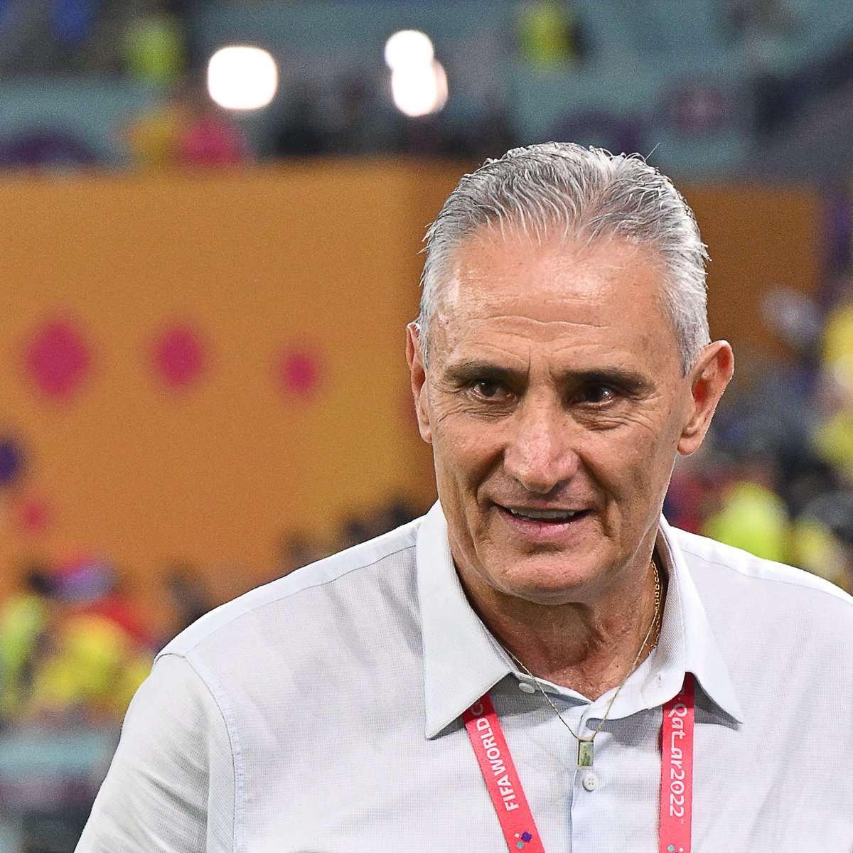 bet365's tweet photo. Describe Brazil's performance in ONE word.
#BRASOU https://t.co/8CHVDjo9j0