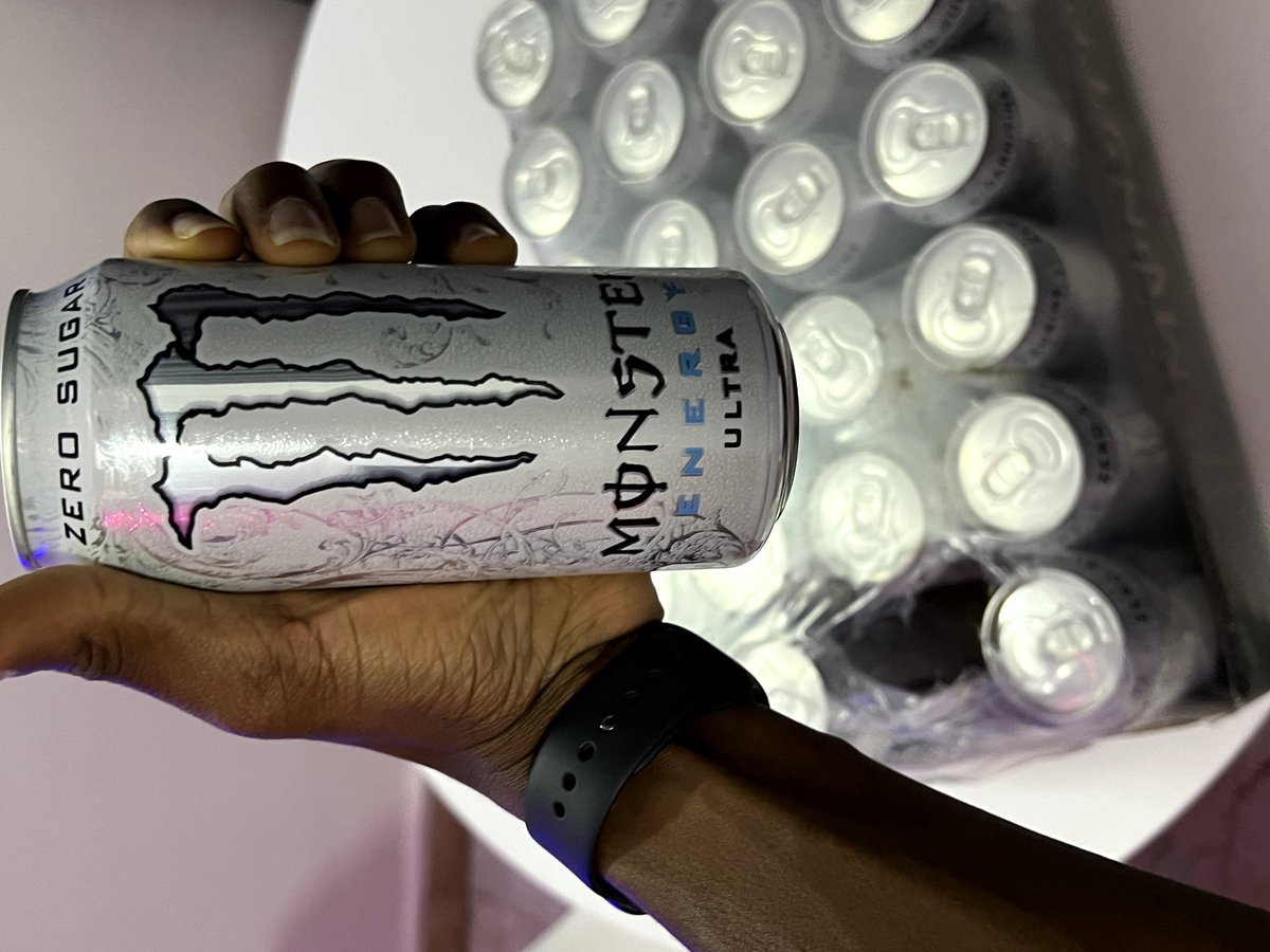 _SierraSeven's tweet photo. Thank you @10N8EPLAY @MonsterEnergy for hosting one of the biggest codm tournament in Africa, and also AegeusGamings specially thank you for for gift we received after the conclusion Decacup S2
Your generosity and thoughtfulness are very much appreciated. #MonsterEnergy https://t.co/TcYEjT9dV5