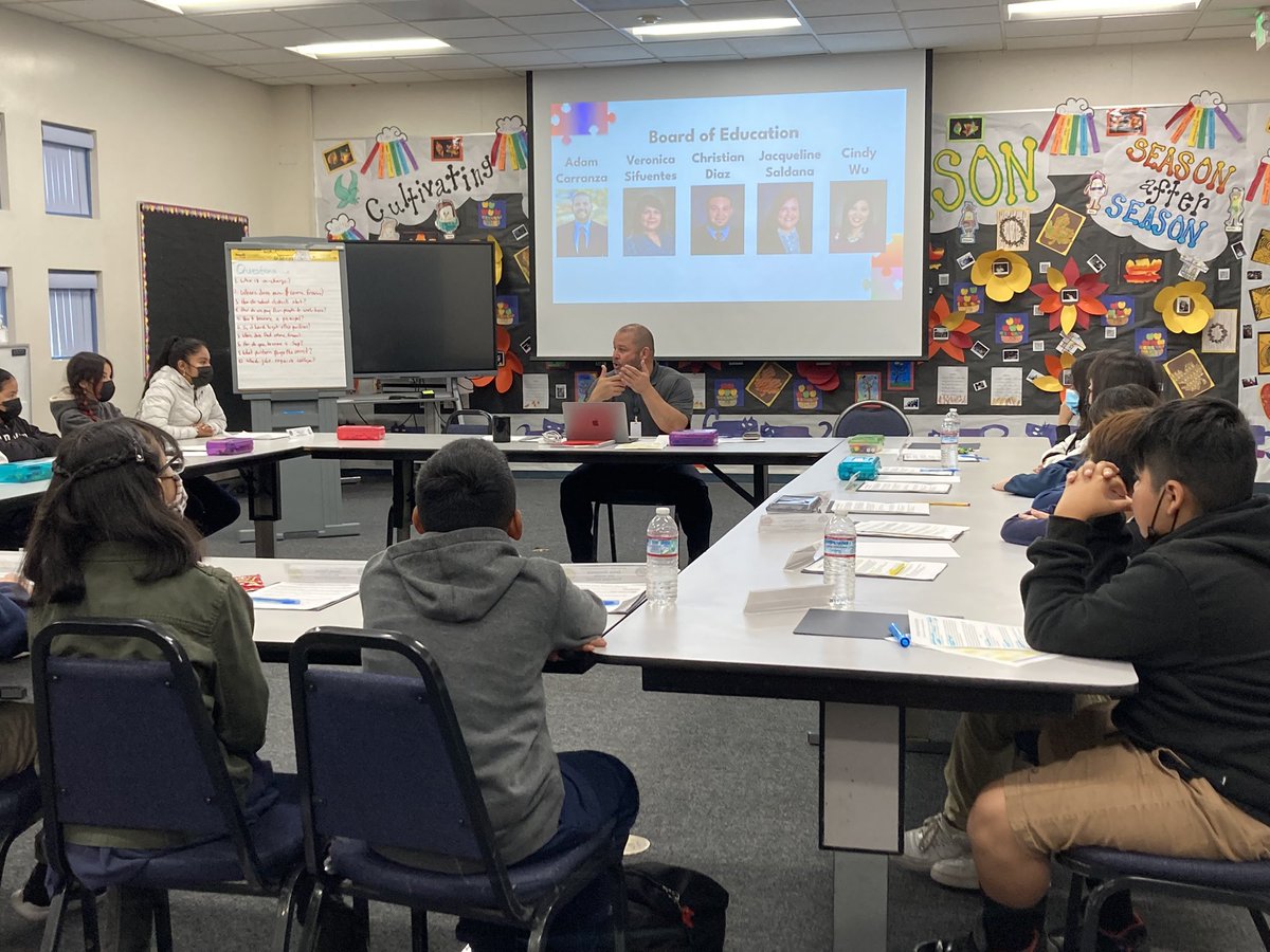 mtviewschools's tweet photo. Today, Dr. Andry welcomed the Superintendent’s Student Advisory Council representatives from each school for their first meeting of the school year.  #mvsdrocks https://t.co/XQVGVvS0lT