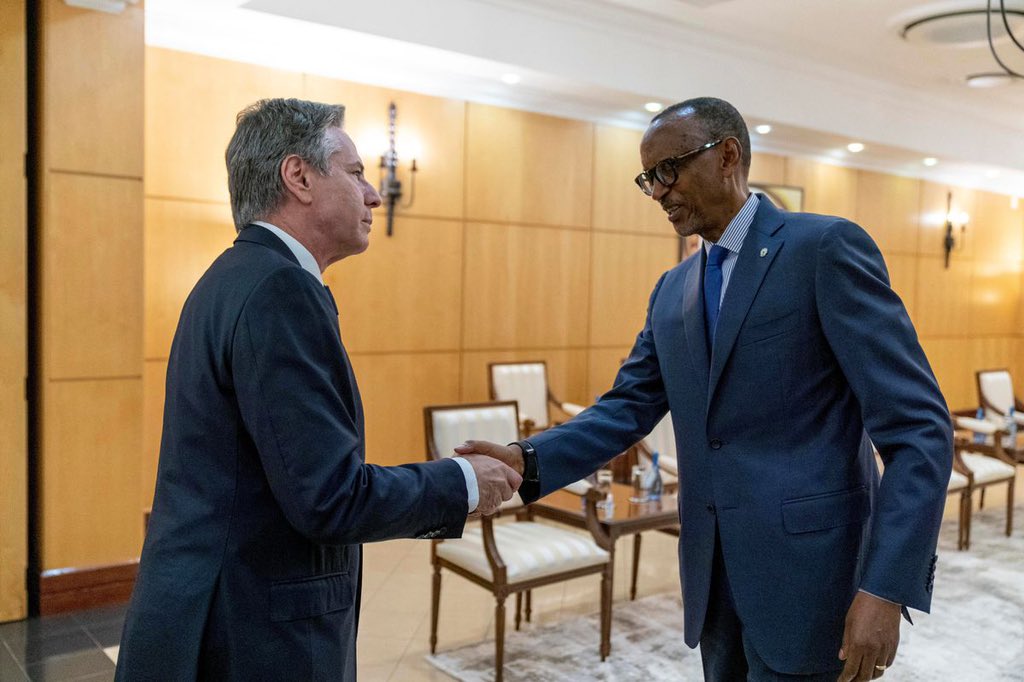 AfriBizJ's tweet photo. Kagame &amp; Blinken in phone call over DRC they discussed:

- importance of peace &amp; stability in eastern DRC . 
- support for regional mediation and dialogue led by Angola 
-Blinken made it clear that any external support to non-state armed groups in the DRC (M23) must end https://t.co/S0f8fAoG65