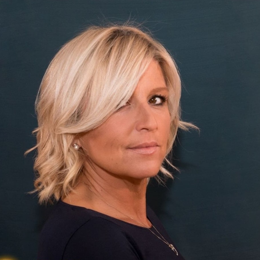 ANMAROnlus's tweet photo. REUMATOLOGIA: SILVIA TONOLO CONFERMATA PRESIDENTE DI ANMAR. Confermata alla presidenza dell’ANMAR (Associazione Nazionale Malati Reumatici). L’elezione è avvenuta venerdì scorso e per i prossimi tre anni guiderà l’Associazione. #malatireumatici https://t.co/yLPY18ChOt