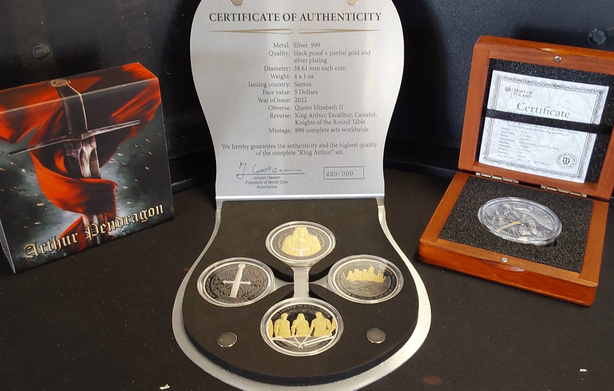 ArchangelcoinLV's tweet photo. Extraordinary #coinsforChristmas make great #holidaygifts & #StockingStuffer for the #coincollector on your list!
Available at 594 S Decatur in #LasVegas
#silverstacking #silvercollecting #collectingsilver #stackingsilver #numismatics #coincollecting https://t.co/xmDB3JkMmu