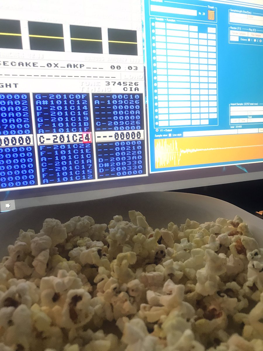 jmperez_josss's tweet image. Ni tan mal… #posadasparty #amigaklang #protracker #popcorn  #demoscene