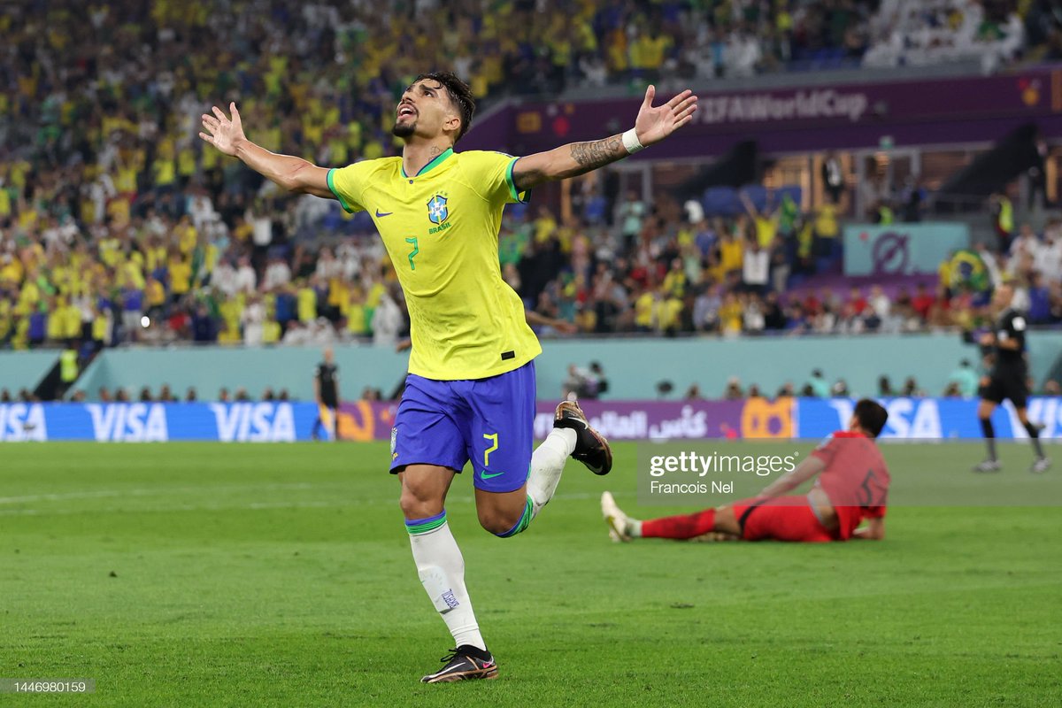 WHAT A HALF BY BRAZIL. ⚽️🇧🇷 Vinicius Jr., Neymar, Richarlison, Lucas Paqueta. @CBF_Futebol #BRA @FIFAcom @FIFAWorldCup #FIFAWorldCup 📸: Michael Steele, @MaddieMMeyer, Francois Nel