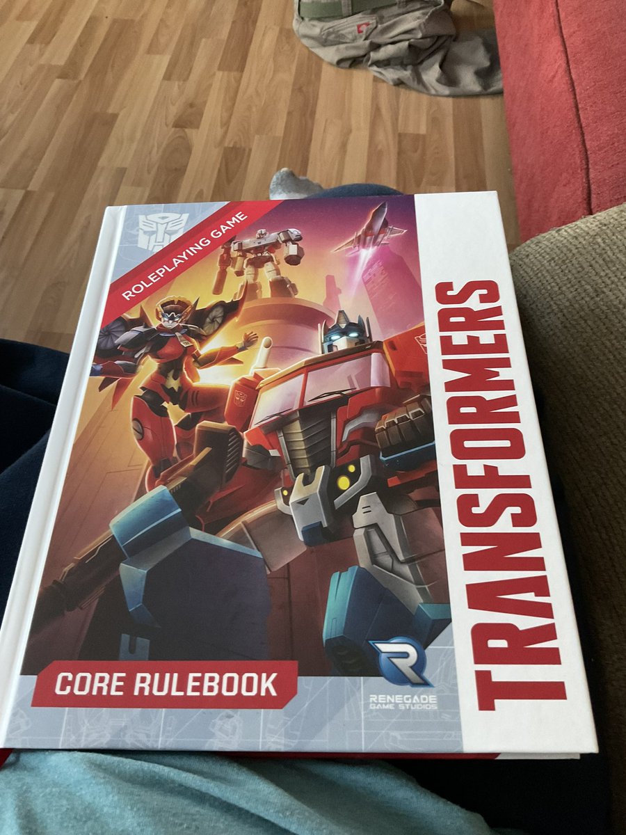 Bought this last week, which got me to finally get around and watch the tv series, which made me realize how BRUTAL the animated movie is. I mean, I got to know these bots and they all get scrapped. 
It’s really an emotional day. 
#ttrpg #Transformers