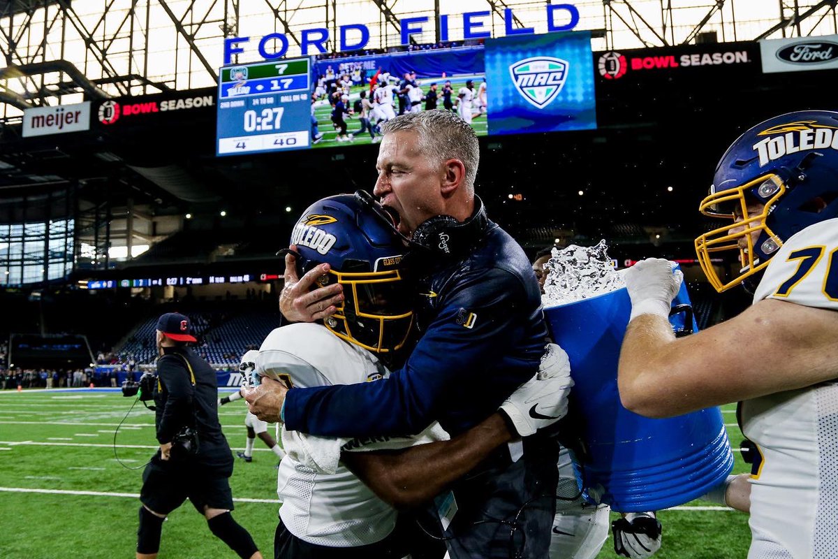 KateBarnhart_'s tweet photo. Your 2022 MAC Champions💍 @ToledoFB #TeamToledo https://t.co/uLTXECyoap