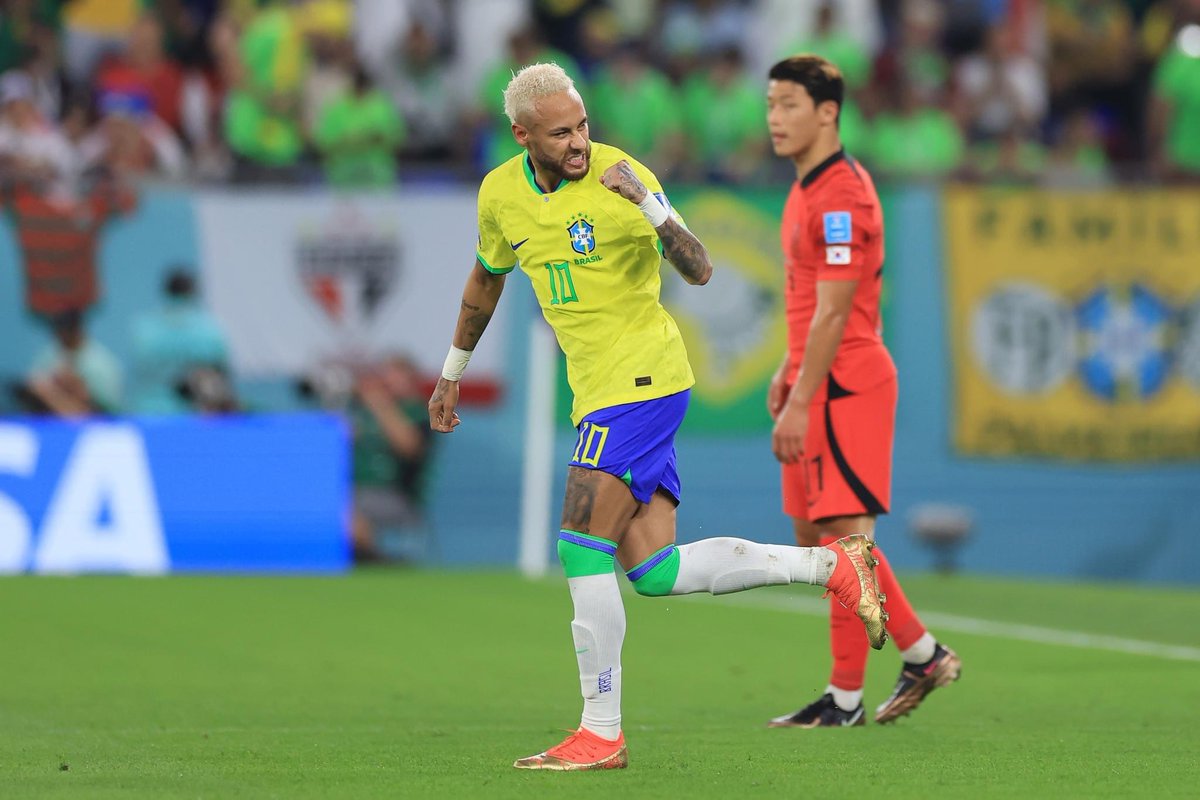 Media53gh's tweet photo. Samba has started for Brazil with 4:0 against South Korea https://t.co/MAmQ9iPoEC