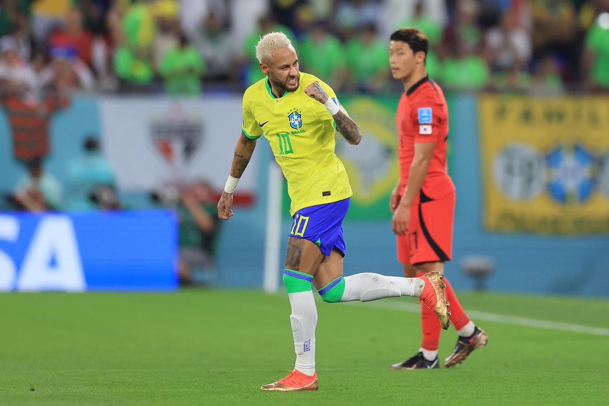 Media53gh's tweet photo. Samba has started for Brazil with 4:0 against South Korea https://t.co/MAmQ9iPoEC