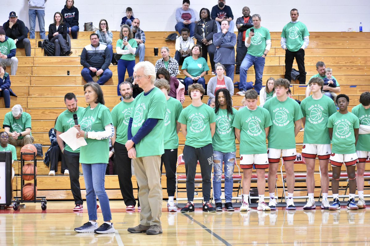 pccoltshoops's tweet photo. We raised $4000 to donate to @CHADS_Coalition at our 2nd annual Talk 4 Tyler night! Thanks to all who donated and supported the cause! https://t.co/WvnDNDhoro