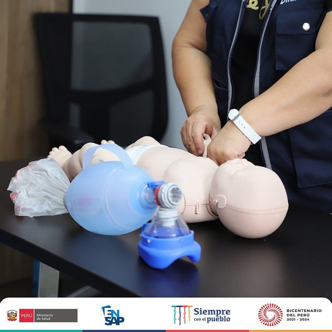ENSAPDELPERU's tweet photo. 📣 #Capacitandoporlasalud
#Curso: Soporte Básico Prehospitalario

Taller práctico y evaluación presencial 💪🙂 https://t.co/im4IWgQo2X