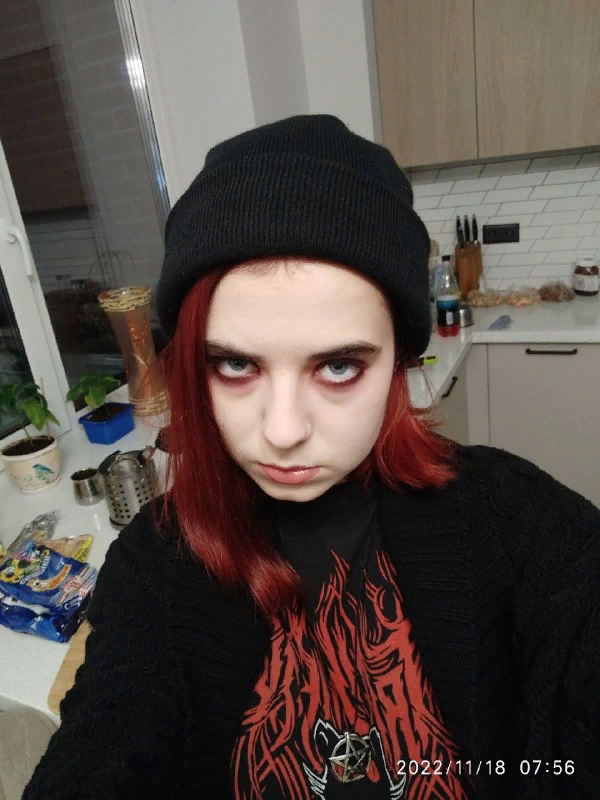 AdaStoyn's tweet photo. да, теперь я выгляжу как сука.... ну что ж это должно было произойти https://t.co/bR3OGM0IgR
