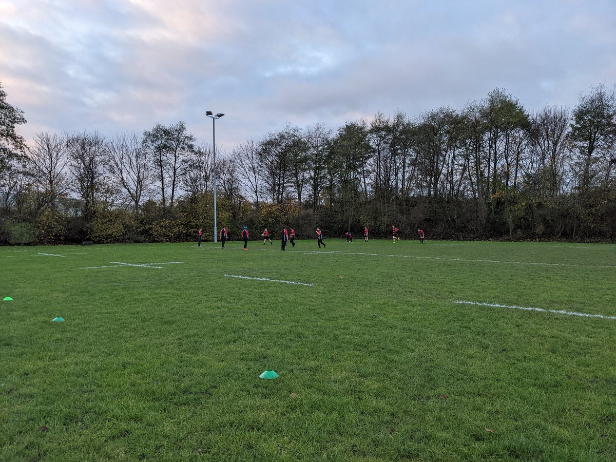 tase_pe's tweet image. Thank you to @DearneTeamPE @PE_KB @OAShaftonPE @horizon_cc_PE @DartonacademyPE. Another brilliant turn out! 90+ boys and girls improving their rugby at @MiniGriffs. Our Y7+8 boys picking up three wins 👏🏉 Great fun in the mud! Well done all involved!