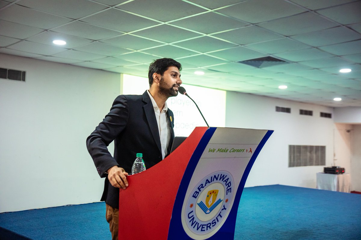 thatorthodoctor's tweet photo. Such an electric atmosphere it was spent interacting with hundreds of young students and healthcare professionals of Brainware University!
Saturday morning well spent 😃

Hoping to meet you all again soon.
#brainwareuniversity #healthcareprofessionals #physicianassistant #physio https://t.co/67kQom4uYR