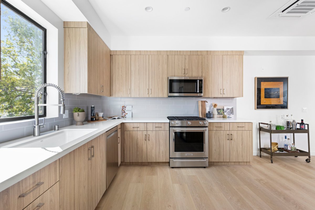 Tracy Do | Coldwell Banker Realty tweet media