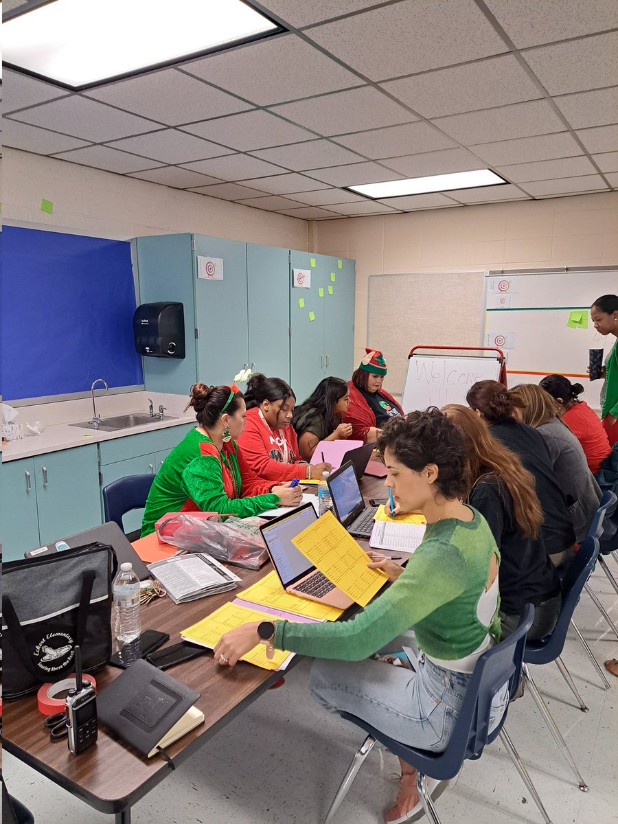 Jennife515price's tweet photo. Great job Supporting smart goals creation for our Focus TEKS!! @esmvalsin @LauraMatiasSeg1  @crystalalbarra3 @DrFavy @EckertES_AISD #ironsharpensiron https://t.co/5yGcEiRiOT