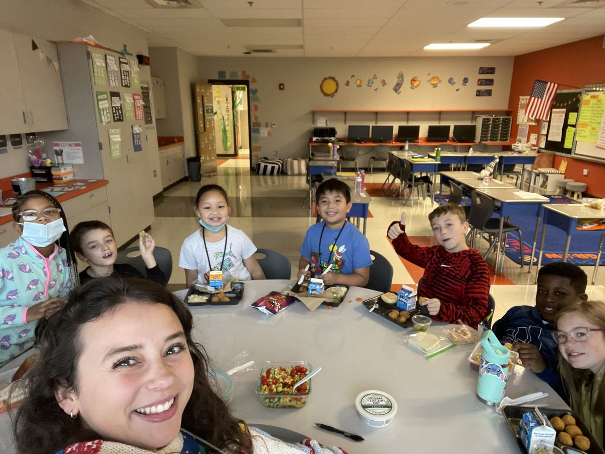 Mrs. Howard tweet media