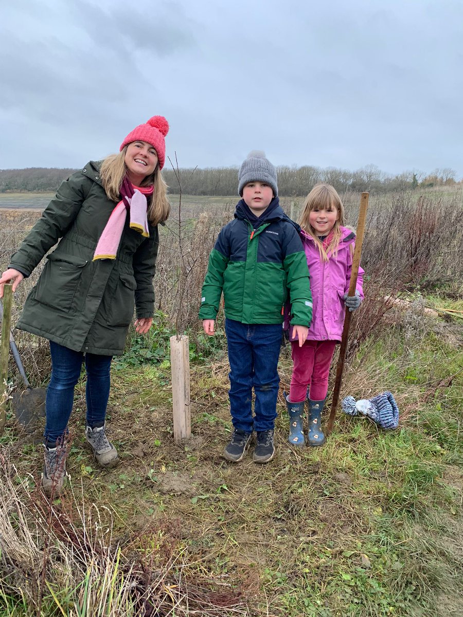 GreenKetton's tweet photo. Many thanks to all the hardy volunteers who planted 70 fruit trees along the edge of Ketton quarry yesterday, including wild pear, wild plum, wild apple &amp; wild service. Will be great for both people and wildlife 👍🌳 #NationalTreeWeek @kettonnews https://t.co/lQtyqHF3xF