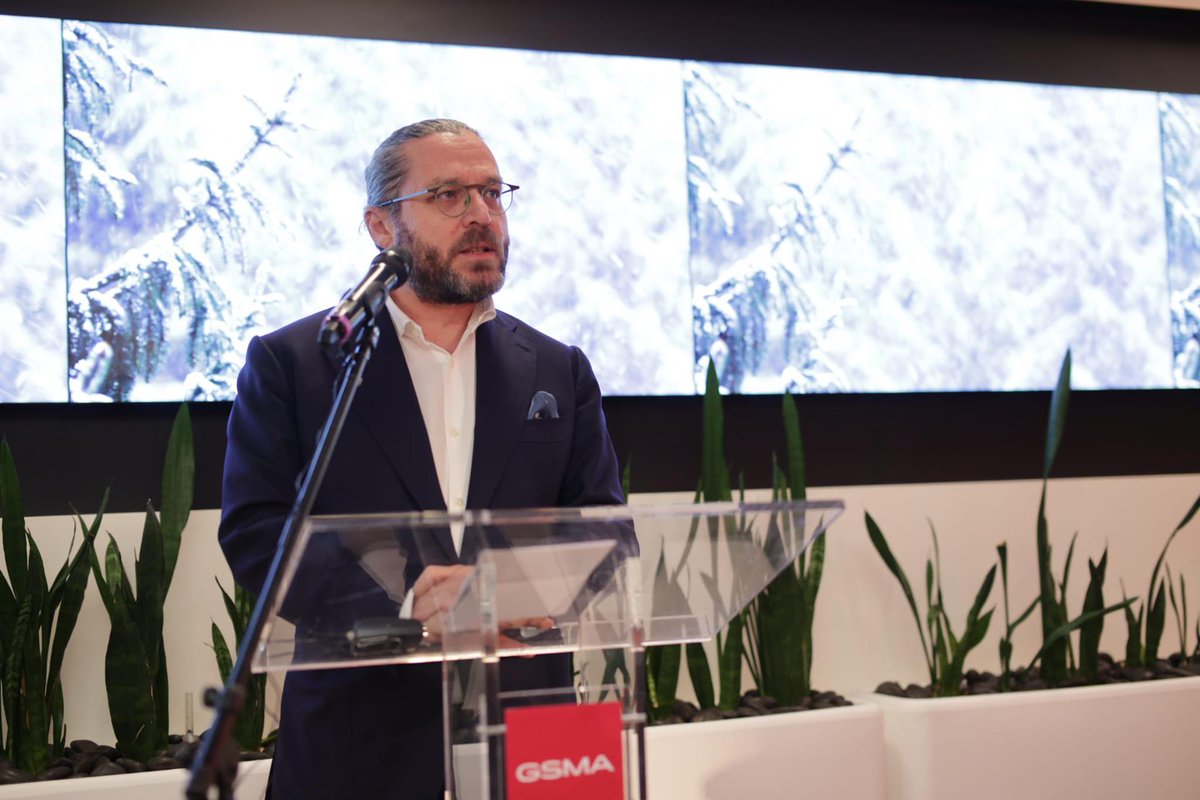 GSMAEurope's tweet image. 🤝 Thank you @KostasMasselos, the incoming @BERECeuropaeu 2023, for joining the GSMA Winter Reception and sharing key upcoming priorities of the next year. 
Also big thanks to our members and friends who joined tonight&apos;s event.