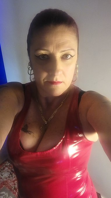 Session Time.... https://t.co/RlqzmH8cv9<a href="/tag/stripchat"class="tags"><span>#stripchat</span></a><a href="/tag/stripchatlive"class="tags"><span>#stripchatlive</span></a>