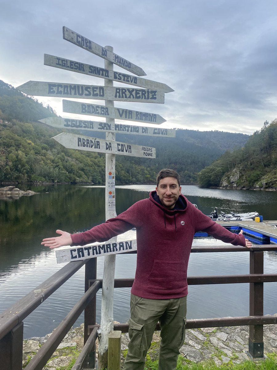 lewisdh's tweet photo. Pero esto que es? #ribeirasacra #miño #galicia #praiadacova https://t.co/01rzf9m0cL