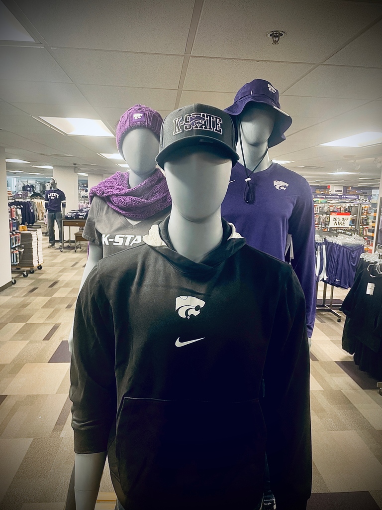 kstate_union's tweet photo. Nike never has a s....WHAT???!!!!😯🤯
Take 20% off Nike apparel now until Sunday, Dec. 11. In store or online. Get ready to represent K-State at the Sugar Bowl.🏈
https://t.co/dEUVaaG0aK
#williewithU #kstate #nike #sugarbowl #kstatefb #mhk https://t.co/It8M0lRckl