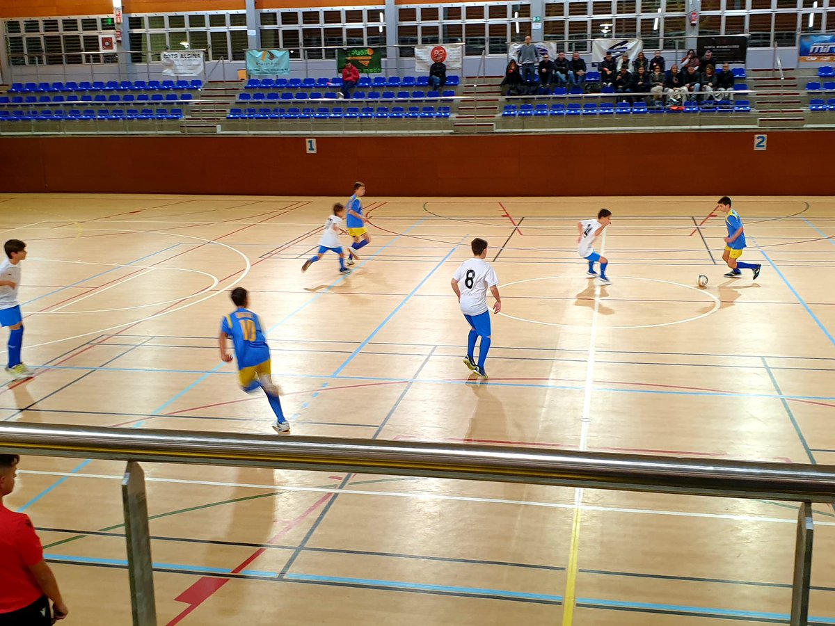 cescmasco's tweet photo. Gran partit. 3 a 0 contra Agramunt. Felicitats equip passem ronda https://t.co/z5qzsbBAtN