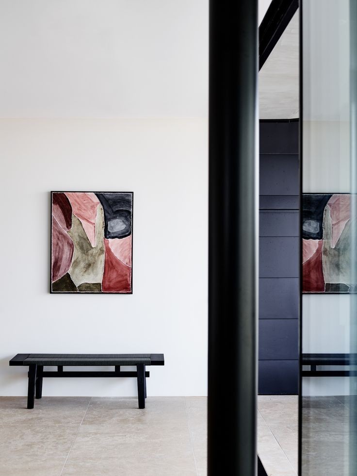 Art at Home | Bold Abstraction

From reinterpreted landscapes to embellished surface texture, explore bold abstraction through seven different artists in this edit for <a href="/est_living/">est living</a> 

emmakatewilson.net/new ✨