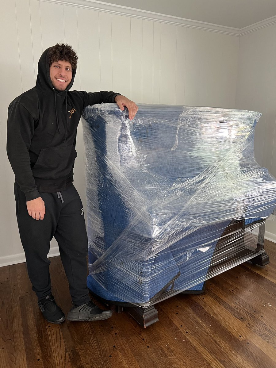 Your Budget Movers tweet media