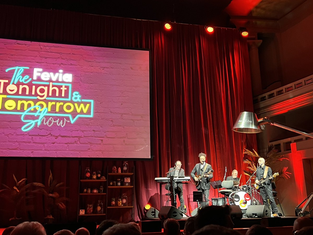 KMaesschalck's tweet photo. Het was #fevia on the rocks tonight 🧊 @fevia @BozarBrussels @BartBuysse positief (veer-)krachtig en verbindend event. https://t.co/PSmGOsox6E